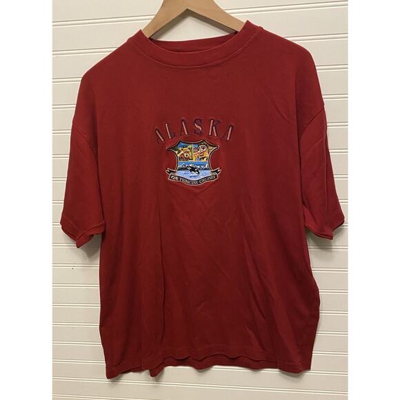 Princess Cruises Sz XL Maroon Alaska Embroidered Short Sleeve Tee - Picture 1 of 6